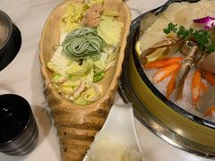 -牛魔王时尚回转餐厅