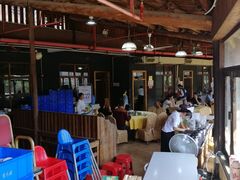 大堂-鲤鱼塘农家山庄