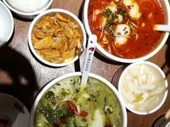 -渝是乎酸菜鱼(龙旗购物中心店)