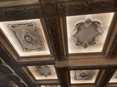 -玲婧胡同·生日蛋糕·餐厅(嘉里城店)