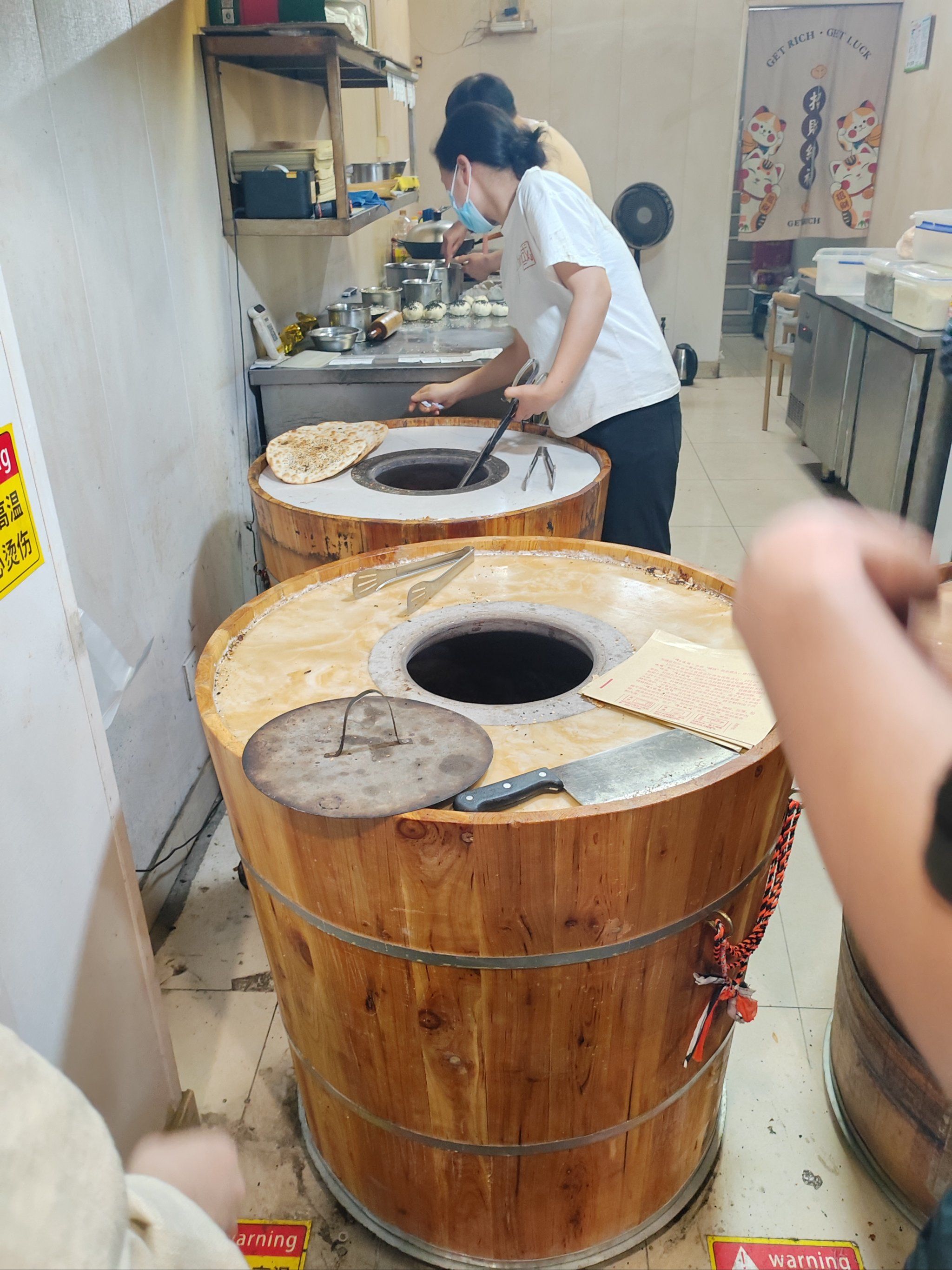 人气超旺的烧饼店