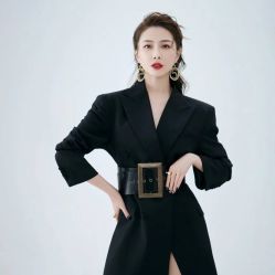 -黑马婚纱摄影