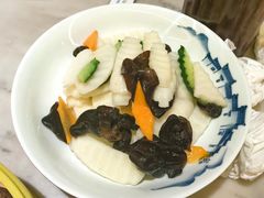 -小菜园新徽菜(上海浦东复地活力城店)