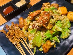 -八月美食小馆(银泰城总店)