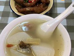 -三镇卤货二公司(汉街店)