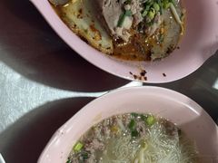 -榮泰米粉湯(Left Shop)