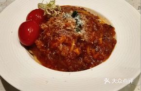 Classic Bolognese Pasta