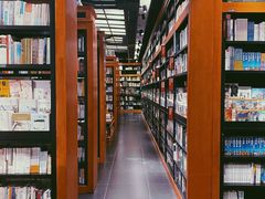 -西西弗书店&矢量咖啡(壹方购物中心店)