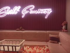 -范特西FANTASY量贩式KTV(民主广场店)