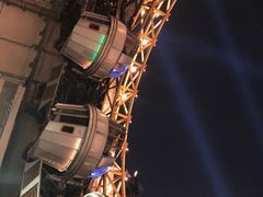 -影汇之星8字形摩天轮