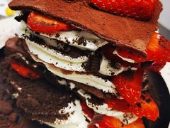 -W COLLECTIVE  DESSERT SHOP
