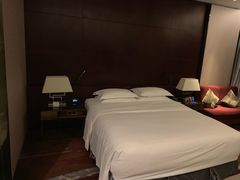 -广州天河希尔顿酒店