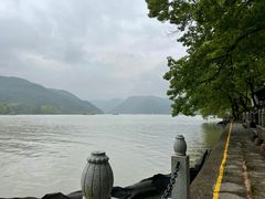 -严子陵钓台(富春江小三峡)