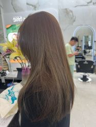 -苏奇发型·烫发染发