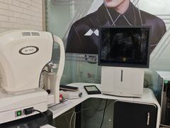 -诺柯视眼镜-蔡司依视路官方工厂店(淞南一店)