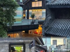 -何师烧烤Pro ·川味烧烤代表品牌(太古里旗舰店)
