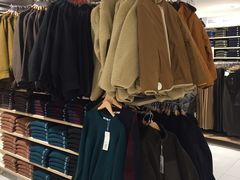 -优衣库(上海正大广场店)