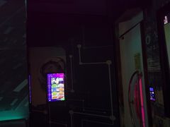 -爱豆KTV(九街店)