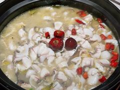 中辣酸菜鱼-周渝食惦酸菜鱼(青浦店)