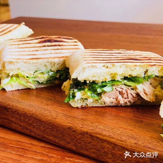Annie's m-market(安妮超市)