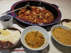 -何师傅美蛙鱼头(汉街店)