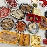 今天火锅吃撑了，超满足