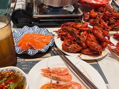 -金马门国际美食百汇(珞喻路店)
