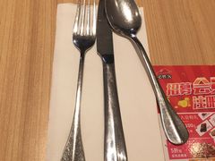 餐具摆设-必胜客(新辰里酒仙桥店)