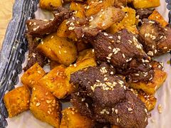 -维吾尔餐厅(宜山路店)