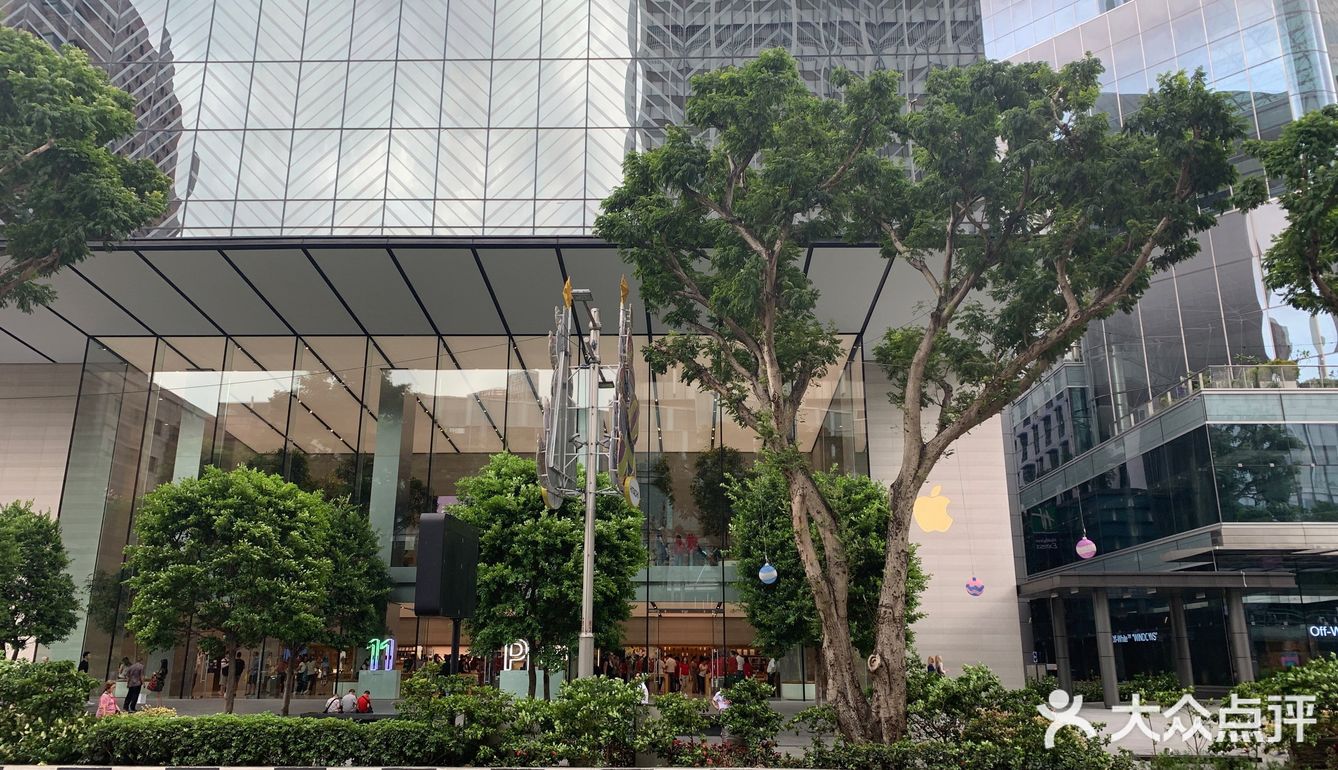 不是很推荐。哈哈哈哈哈哈。但来新加坡肯定要去乌节路