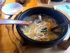 -勺子米线·云南传统小吃市集(四方街店)
