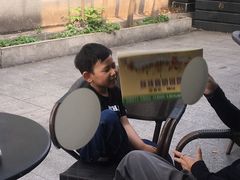 -星巴克(西藏路店)