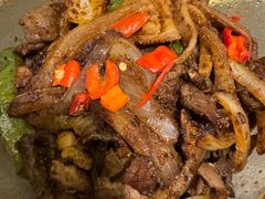 -老周炒拨拉(甘州总店)