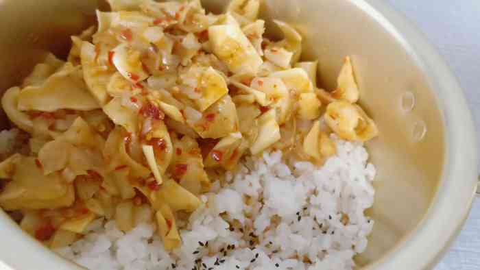 喜饭·海灵菇拌饭-"原本想带走,做好后决定在店里吃吧,刚做出.