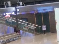 -星巴克(青岛火车北站候车大厅店)