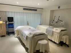 -JNK皮肤管理中心