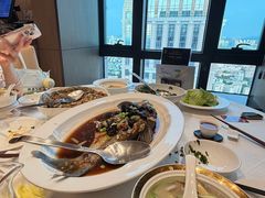-景月阁空中食府(希尔顿酒店)