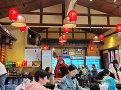 -富正毅三下锅·湘西韵味(天门山索道店)