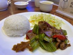 黑椒牛肉饭-皇马假日醉海南大酒店·假日一品派茶楼(秀英店)