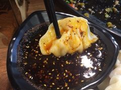 手工红油水饺-陈员外正宗夹江烧烤(广福路店)