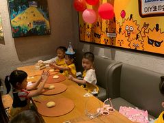 -乐凯撒披萨(东方新世界店)