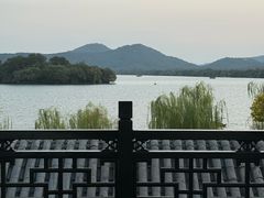 -楼外楼(西湖景区孤山路店)