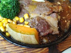 -玛格萝妮比萨屋(陆家浜路店)