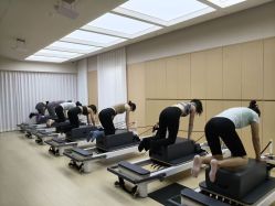 -亦美瑜伽·普拉提