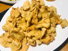 -95号酱骨·一块豆腐(展春园西路店)