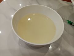 -老西白点心店