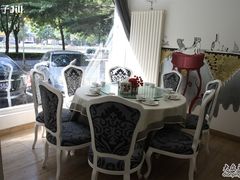 露天位-自贡盐帮菜·玩辣餐厅(樱花园西街店)