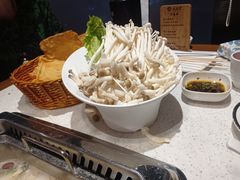 -九府羊·鲜羊火锅·烤串(新华路店)