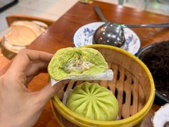-老何家后安粉·糟粕醋海鲜火锅(三亚湾椰梦长廊店)