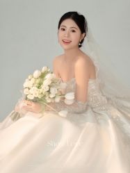 -雪中彩影婚纱摄影·微光艺术中心